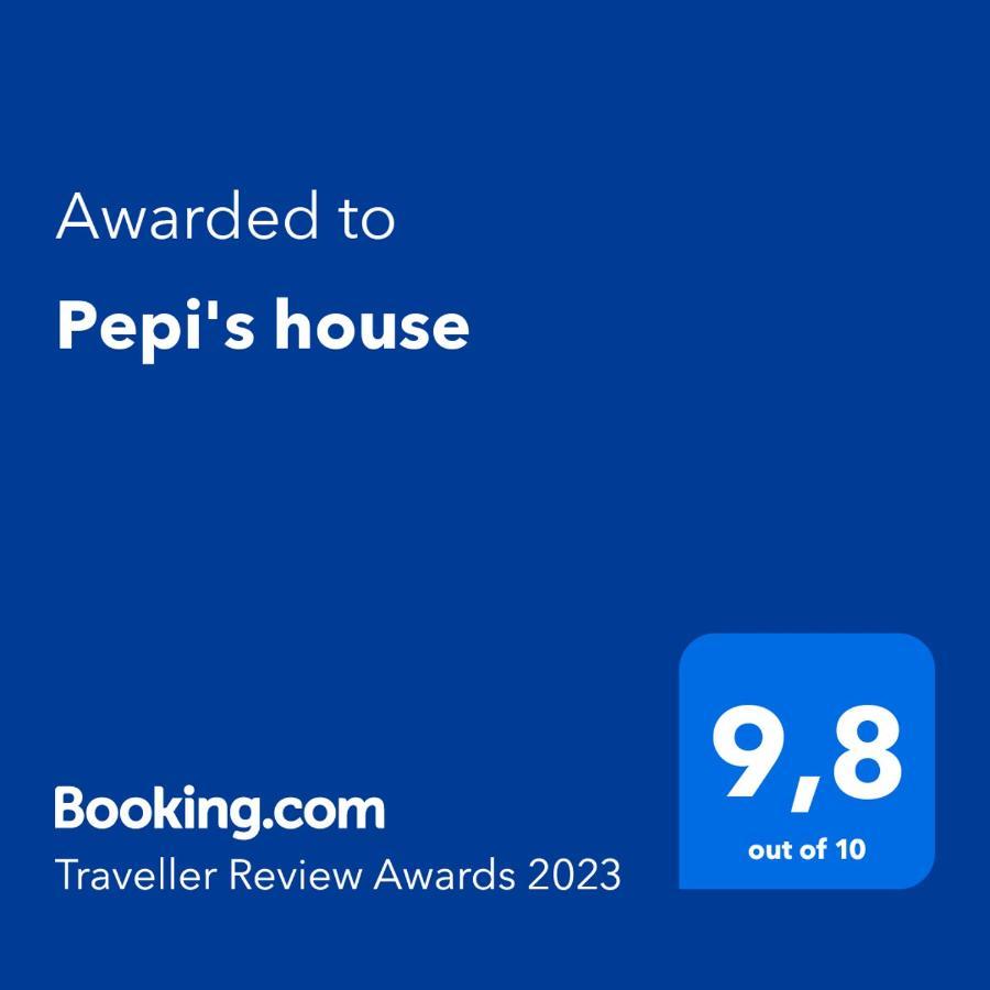 Pepi'S House Apartman Ártemida Kültér fotó