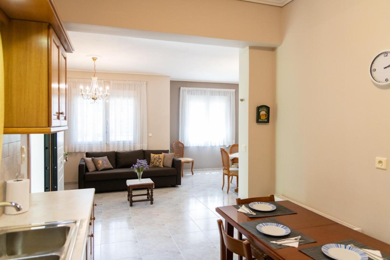 Pepi'S House Apartman Ártemida Kültér fotó